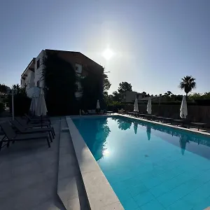 Leo Apartamento